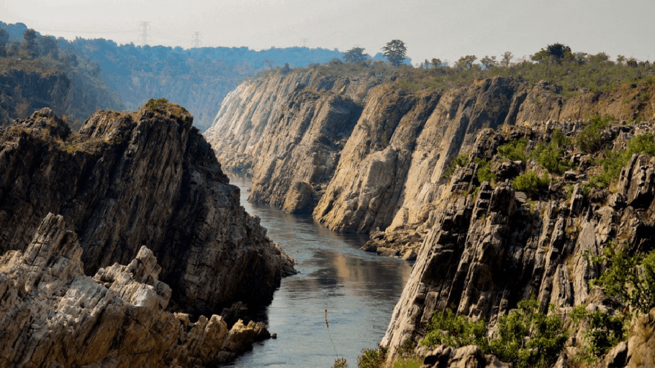 Jabalpur Tourism Uncovered: Unearthing the Top 10 Tourist Places to Explore
