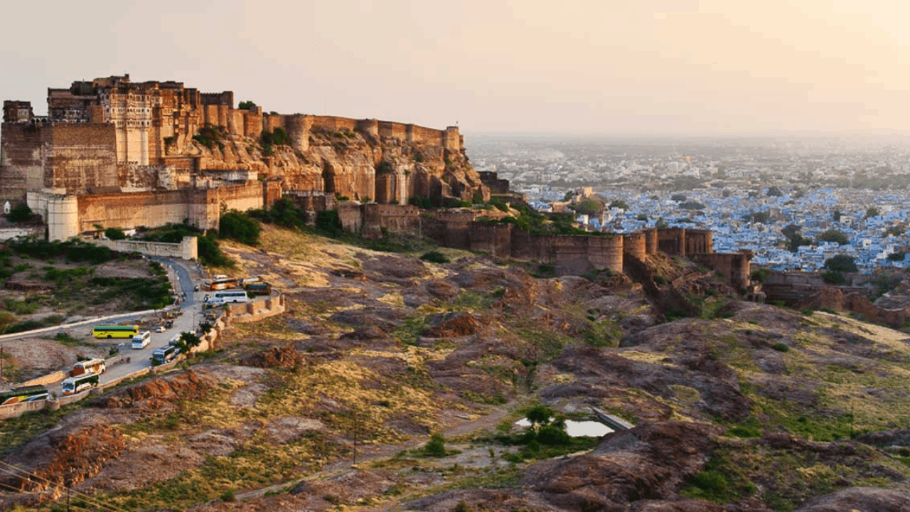 Best Tourist Places in Jodhpur: Enchant the beauty of the Blue City of Rajasthan