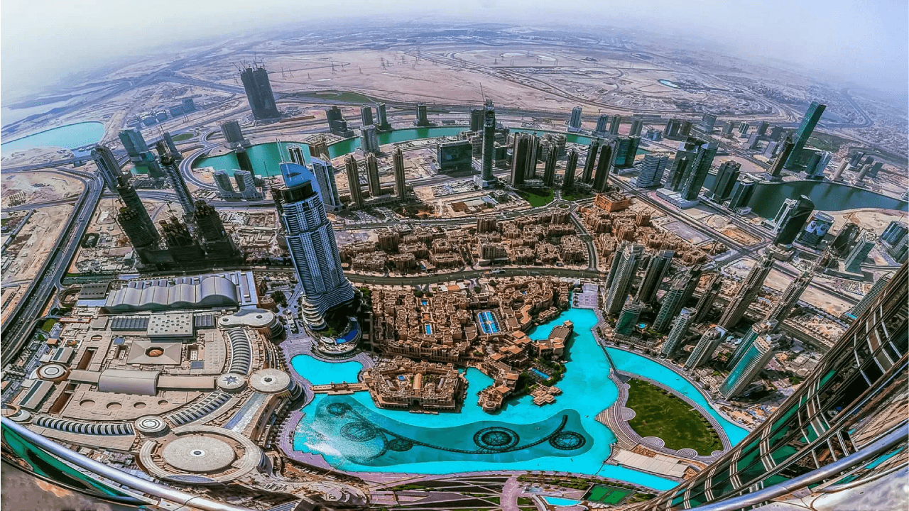 Best 10 Tourist Places In Dubai: Experience Extravagance and Wonder