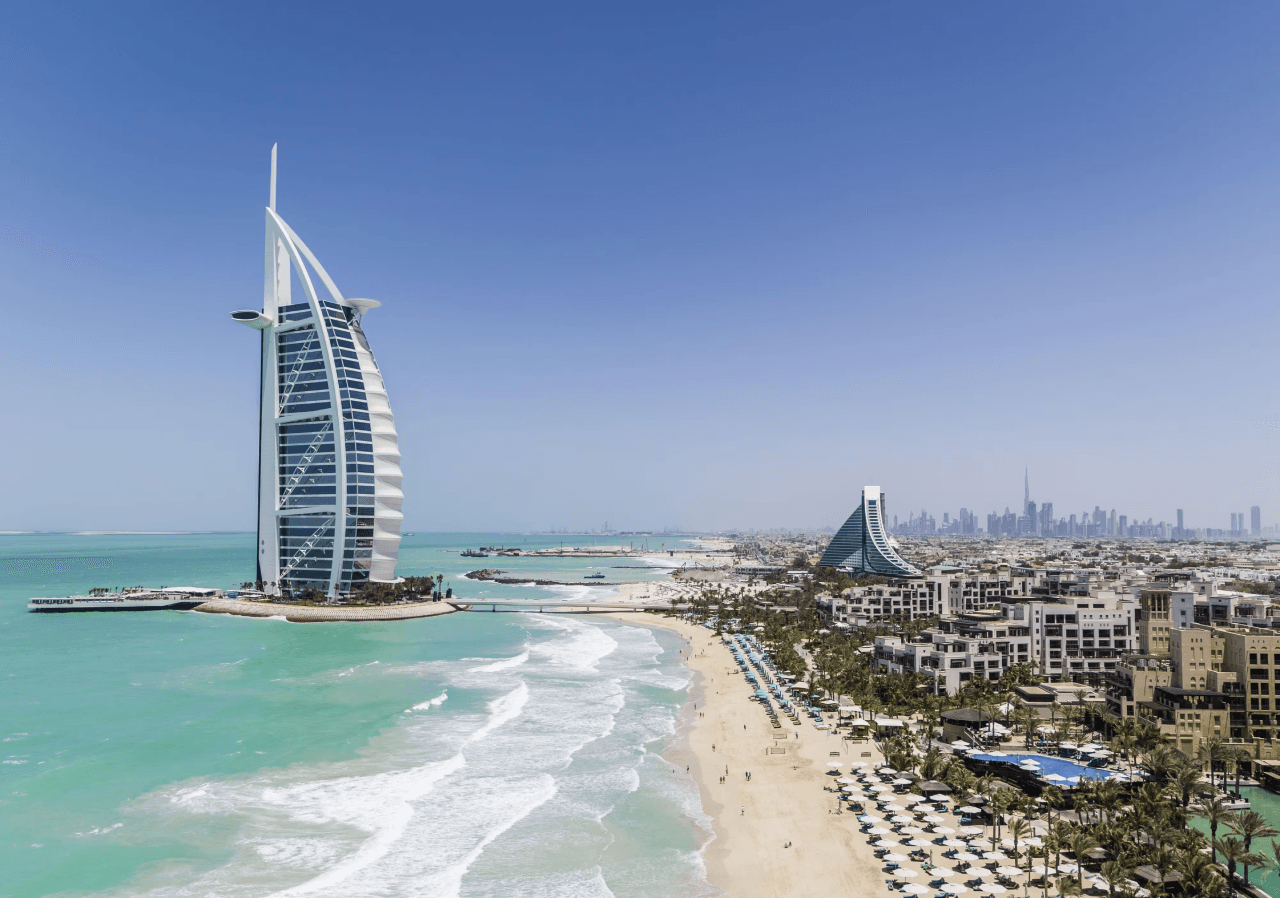 Top Beaches In Dubai: Sandy Shores and Crystal Clear Waters
