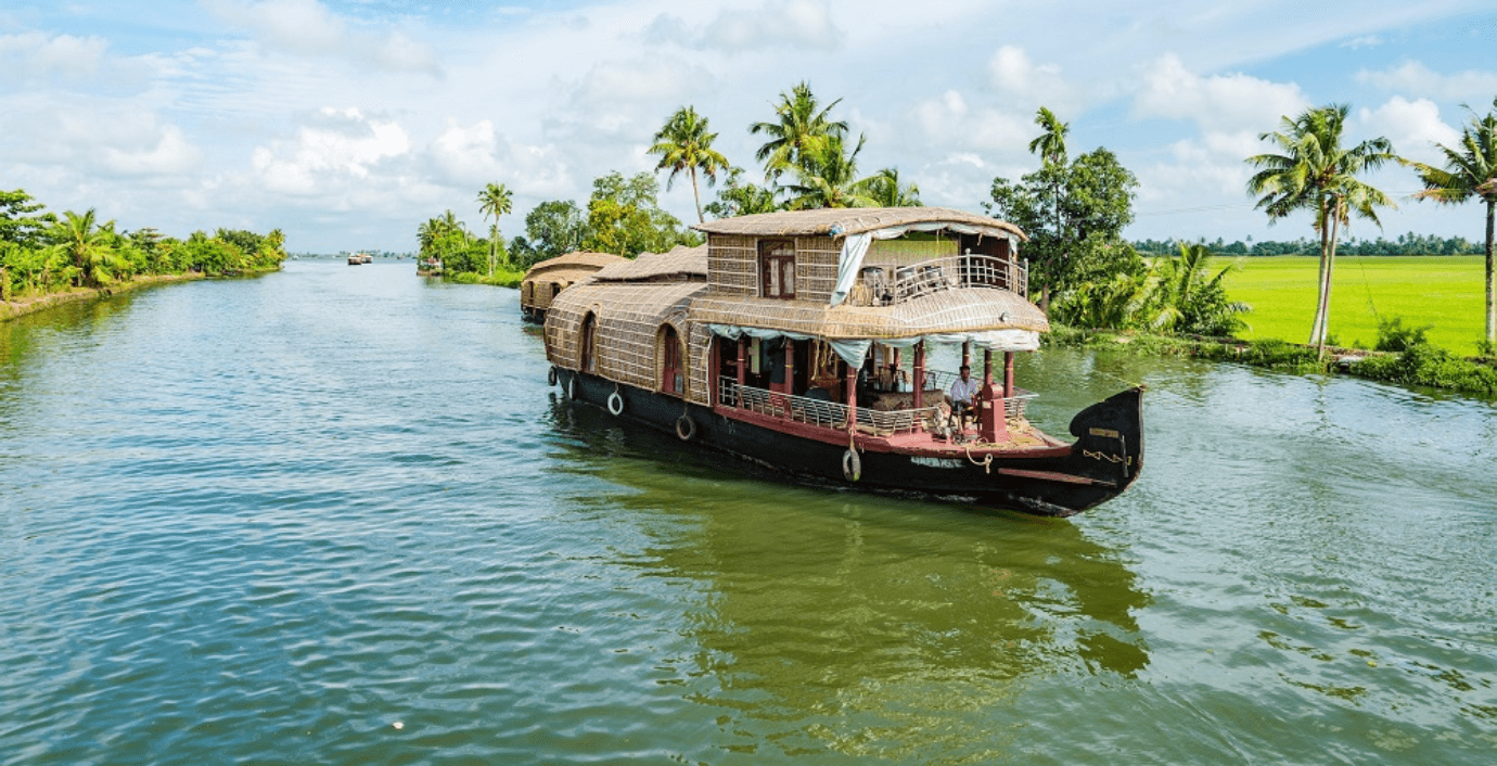 Alappuzha Tour Package: Discover the Serene Beauty