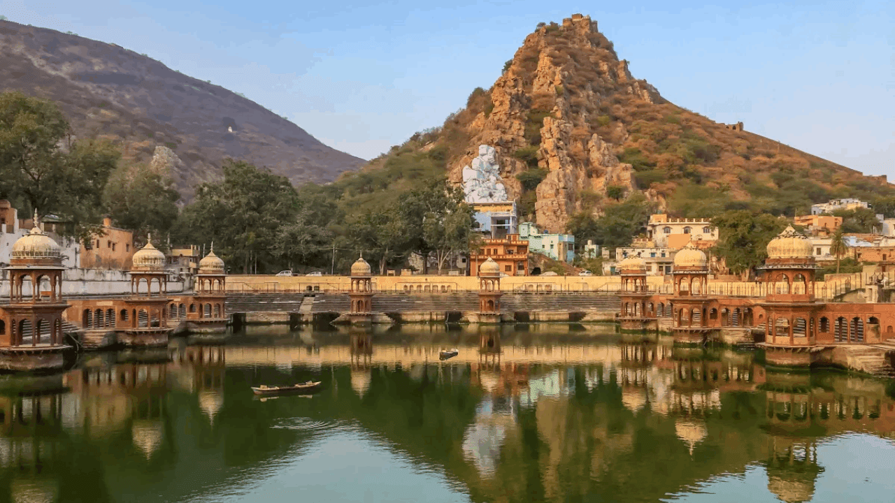 Best Tourist Places in Ajmer : Exploring the Land of Khawaja Gareeb Nawaj