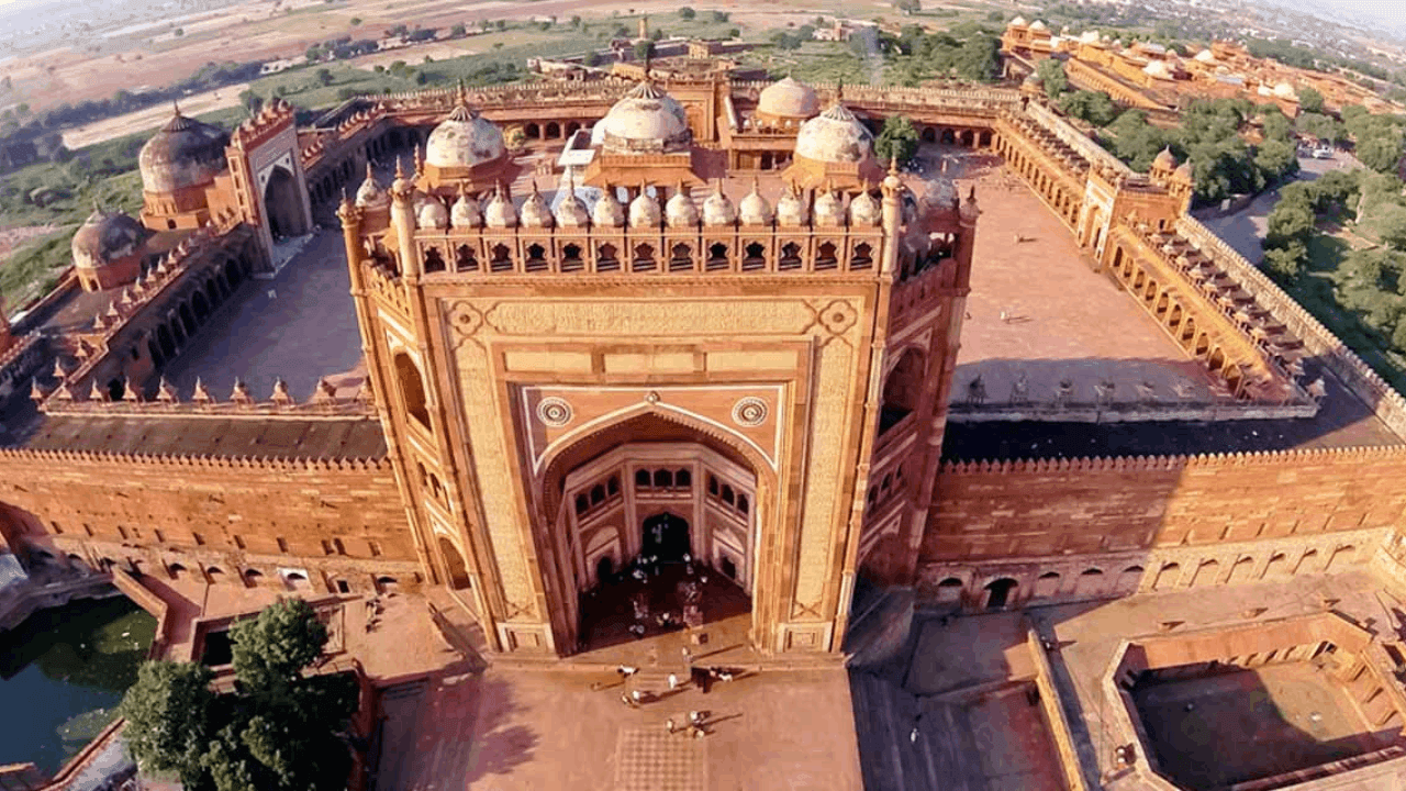 Discover the Enchanting Charm of Fatehpur Sikri: Top  Places to Visit in Fatehpur Sikri